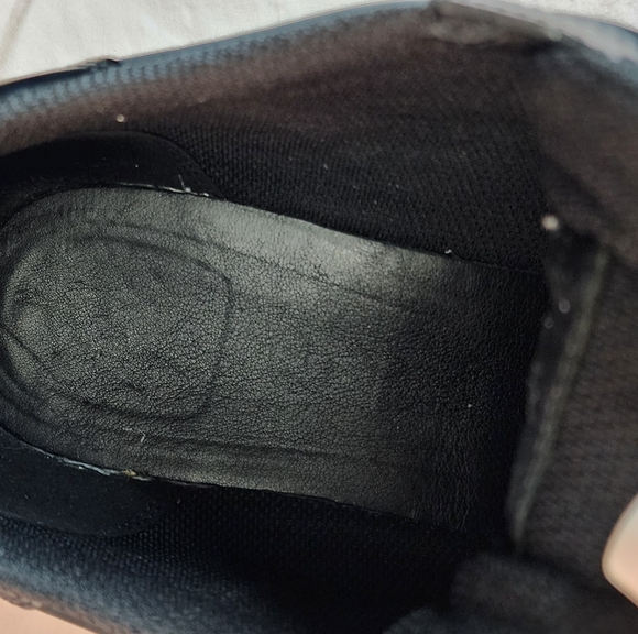 Prada Men's 11.5 Black Shock Absorbing Low Top - Picture 6 of 15